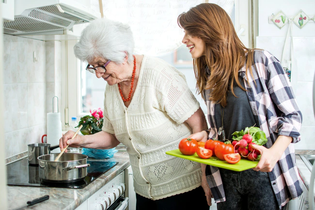 Küchenhilfen: Selbstständiges Kochen und Essen