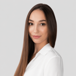 Sara Drabo tło